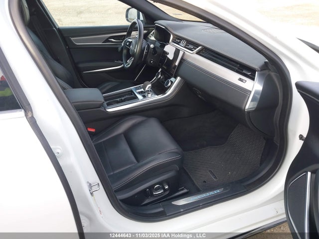 Jaguar Xf R-dynamic Se 2021 SAJBL4GX4MCY89210 Image 5