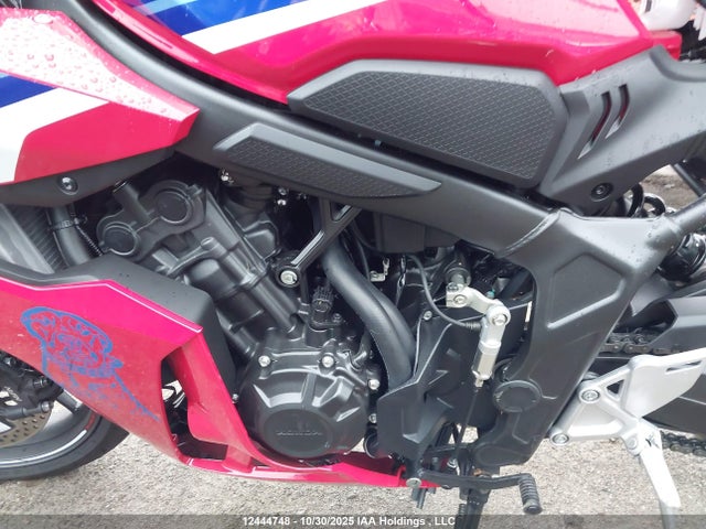Продаж на аукціоні авто 2025 Honda Cbr650 R, vin: MLHRH1565S5100438, номер лоту: 12444748