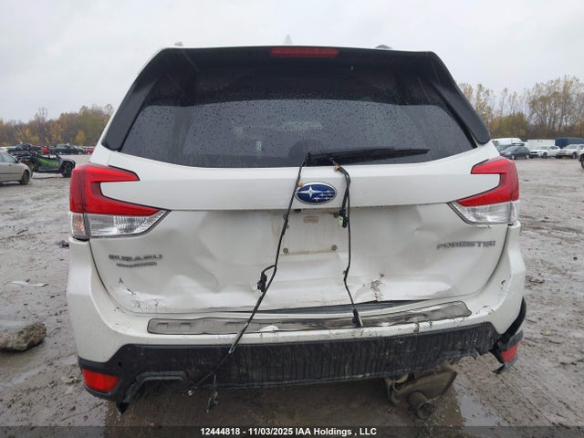 Subaru Forester Touring 2019 JF2SKEWC5KH411966 Image 6