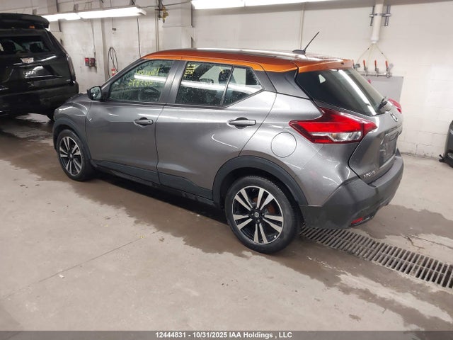 Nissan Kicks 2019 3N1CP5CU2KL483875 Image 3