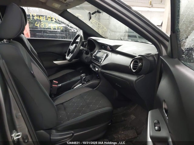 Nissan Kicks 2019 3N1CP5CU2KL483875 Image 5