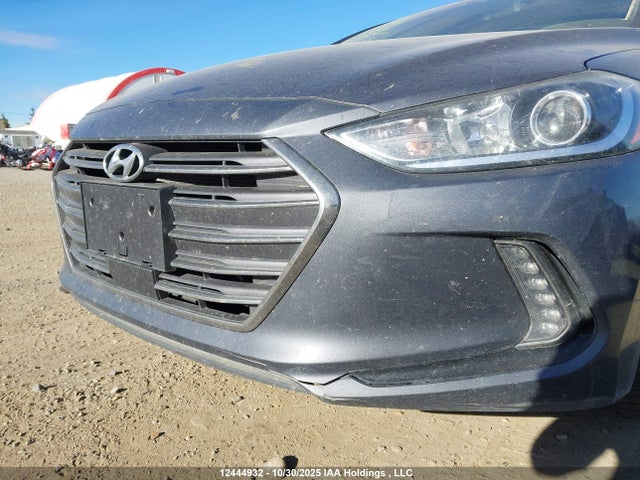 KMHD84LF0HU293643 Hyundai Elantra Se/value/limited