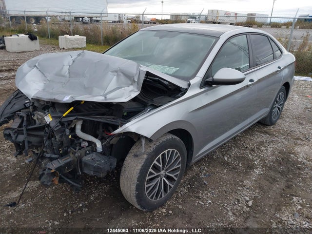 12445063 :رقم المزاد ، 3VWE57BU4MM077809 vin ، 2021 Volkswagen Jetta Highline مزاد بيع