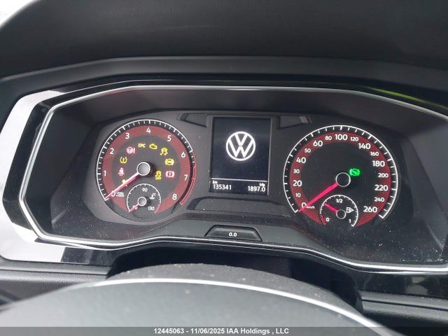 12445063 :رقم المزاد ، 3VWE57BU4MM077809 vin ، 2021 Volkswagen Jetta Highline مزاد بيع
