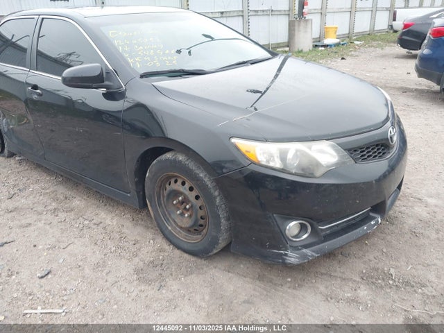 2014 Toyota Camry Se V6 მანქანა იყიდება აუქციონზე, vin: 4T1BK1FK4EU548466, აუქციონის ნომერი: 12445092