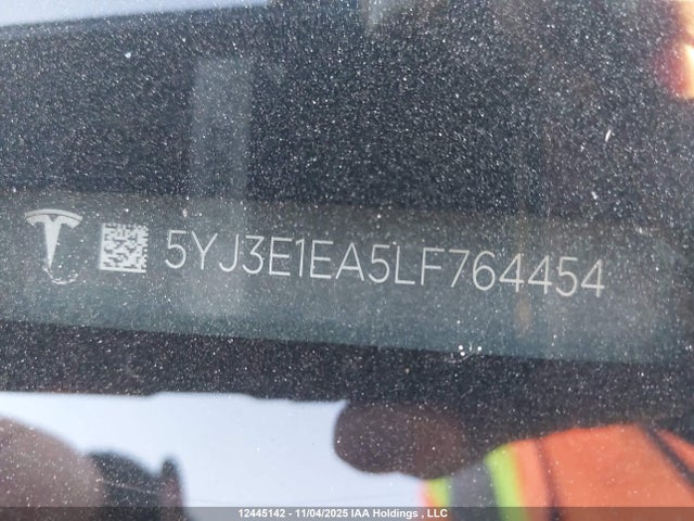 5YJ3E1EA5LF764454 Tesla MODEL 3