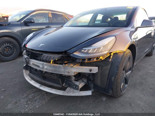 5YJ3E1EA5LF764454 Tesla MODEL 3