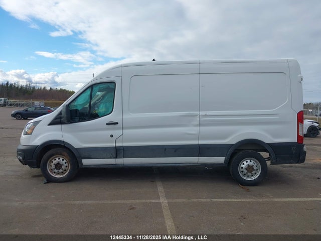 1FTKE2C8XRKA84305 Ford Transit T-150