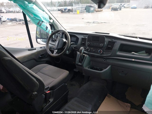 1FTKE2C8XRKA84305 Ford Transit T-150