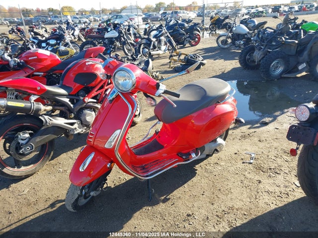 Vespa Sprint 150 3v 2015 ZAPM818G5F5100963 Image 2