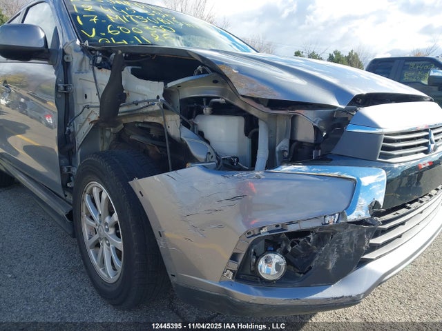 JA4AH3AU6HZ600300 Mitsubishi Rvr Se/es