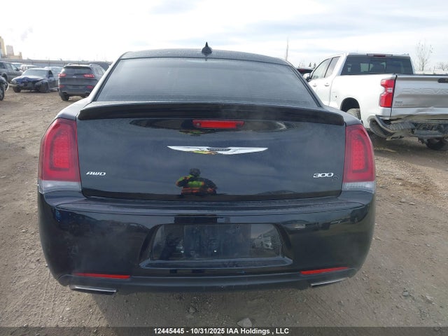 Chrysler 300 2019 2C3CCAGG0KH659213 Image 17