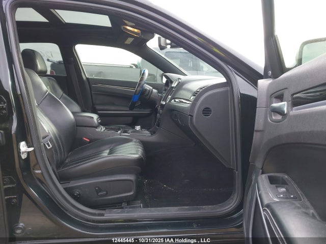 Chrysler 300 2019 2C3CCAGG0KH659213 Image 5
