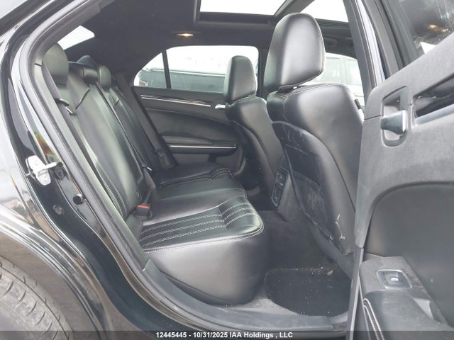 Chrysler 300 2019 2C3CCAGG0KH659213 Image 8