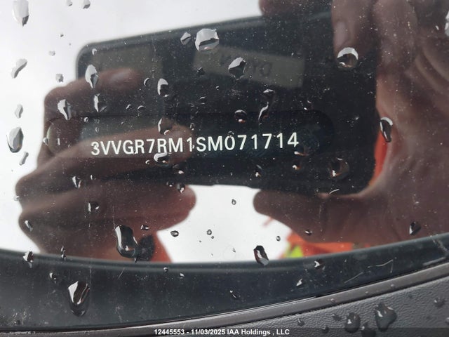 3VVGR7RM1SM071714 Volkswagen Tiguan Se R-line Black