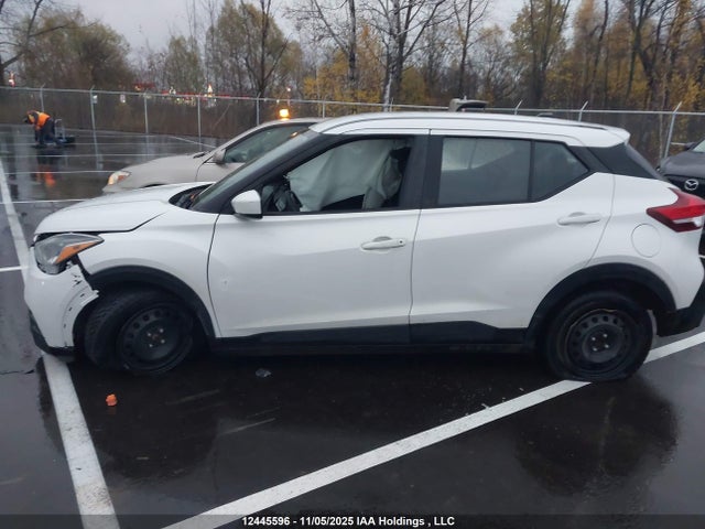 12445596 :رقم المزاد ، 3N1CP5CU4KL478127 vin ، 2019 Nissan Kicks S/sr/sv مزاد بيع