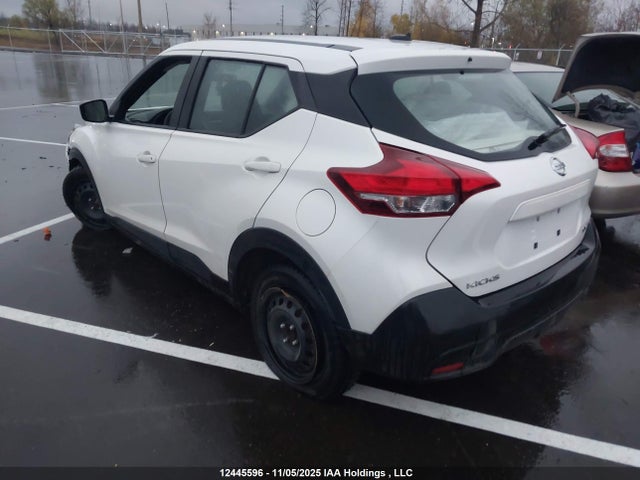 12445596 :رقم المزاد ، 3N1CP5CU4KL478127 vin ، 2019 Nissan Kicks S/sr/sv مزاد بيع