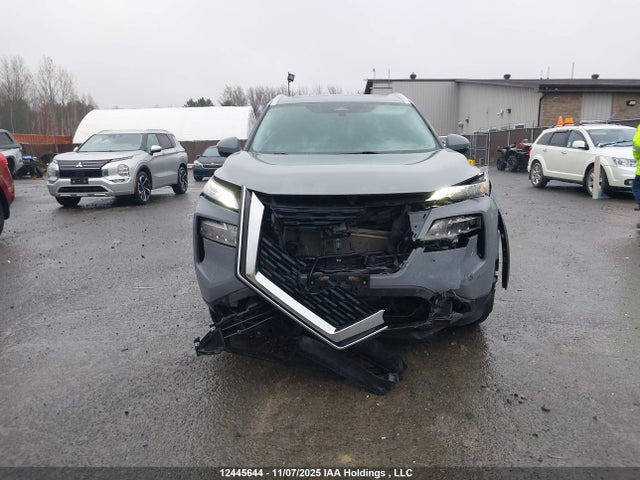 12445644 :رقم المزاد ، 5N1AT3BB0MC704503 vin ، 2021 Nissan Rogue مزاد بيع