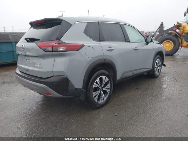 12445644 :رقم المزاد ، 5N1AT3BB0MC704503 vin ، 2021 Nissan Rogue مزاد بيع