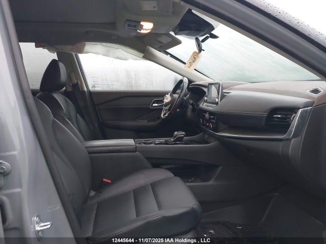 12445644 :رقم المزاد ، 5N1AT3BB0MC704503 vin ، 2021 Nissan Rogue مزاد بيع