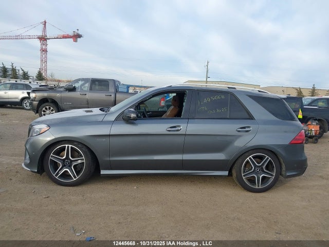 4JGDA6EB1JB137414 Mercedes-Benz Amg Gle 43 4matic