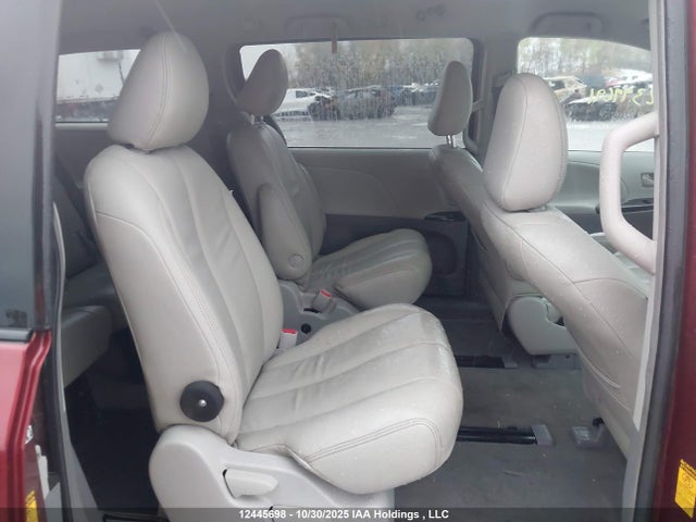 12445698 :رقم المزاد ، 5TDZK3DC0ES417212 vin ، 2014 Toyota Sienna 7 Passenger مزاد بيع