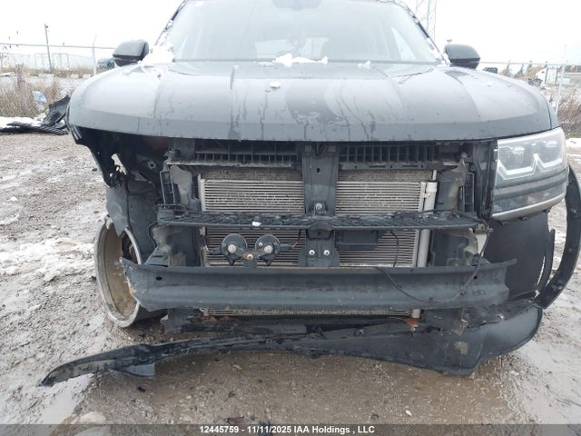 12445759 :رقم المزاد ، 1V2RR2CA6JC571066 vin ، 2018 Volkswagen Atlas Sel مزاد بيع