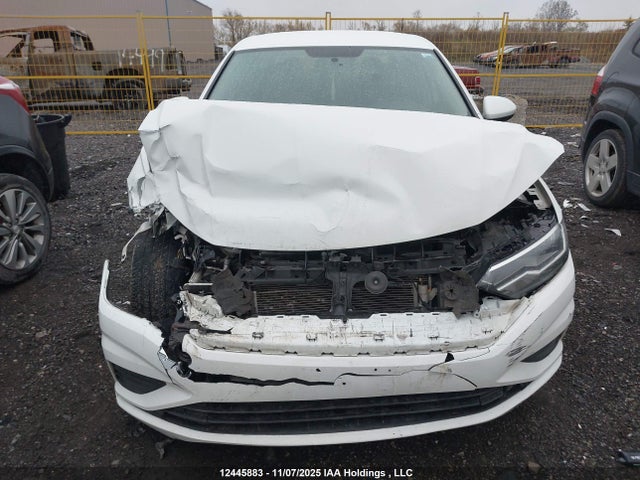3VWC57BU2KM019587 Volkswagen Jetta 1.4 Tsi Comfortline