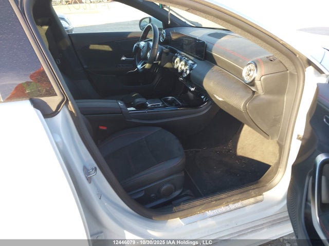 W1K5J4HB5PN359492 Mercedes-Benz CLA 250 4MATIC
