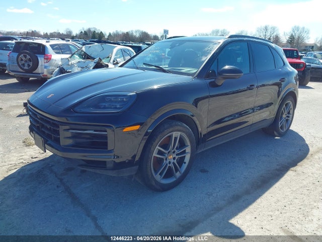 Porsche Cayenne 2025 WP1AA2AYXSDA00275 Image 2