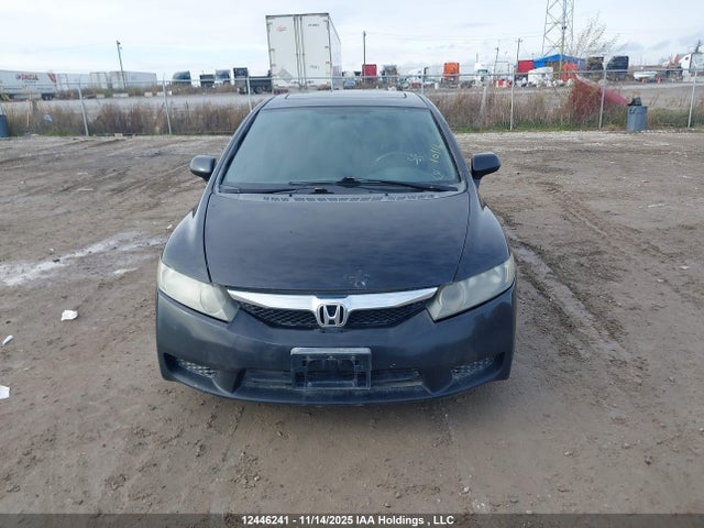 2009 Honda Civic Sdn მანქანა იყიდება აუქციონზე, vin: 2HGFA166X9H024258, აუქციონის ნომერი: 12446241