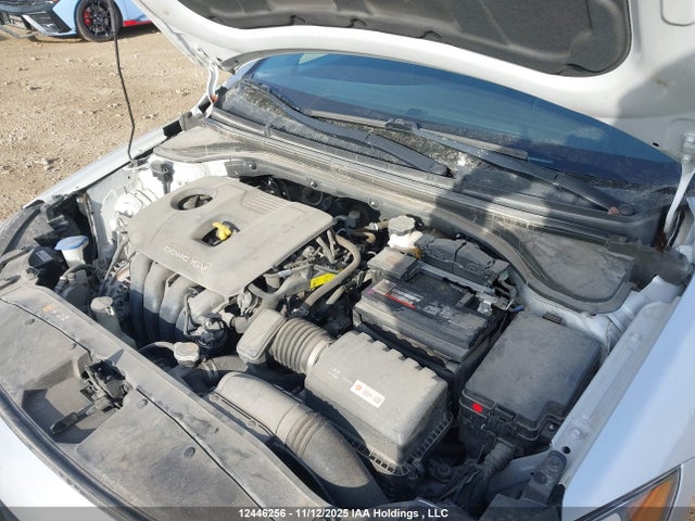 KMHD84LF0HU321313 Hyundai ELANTRA GL