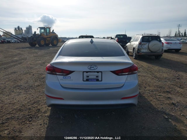 KMHD84LF0HU321313 Hyundai ELANTRA GL