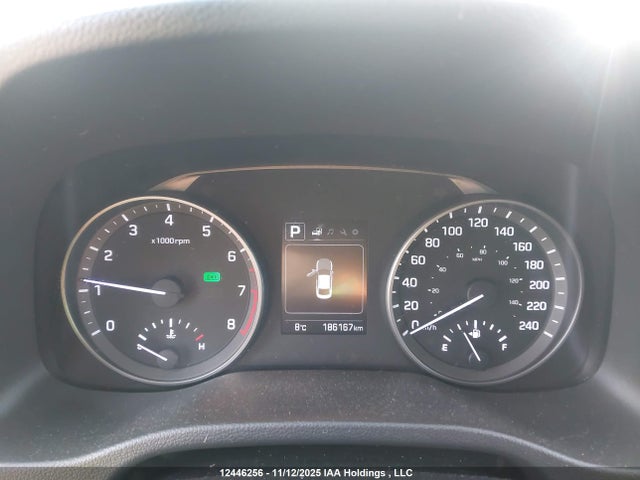 KMHD84LF0HU321313 Hyundai ELANTRA GL