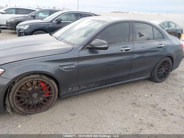 55SWF8HB1GU140257 Mercedes-Benz Amg C 63 S