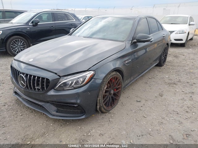 55SWF8HB1GU140257 Mercedes-Benz Amg C 63 S