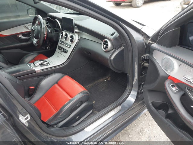55SWF8HB1GU140257 Mercedes-Benz Amg C 63 S
