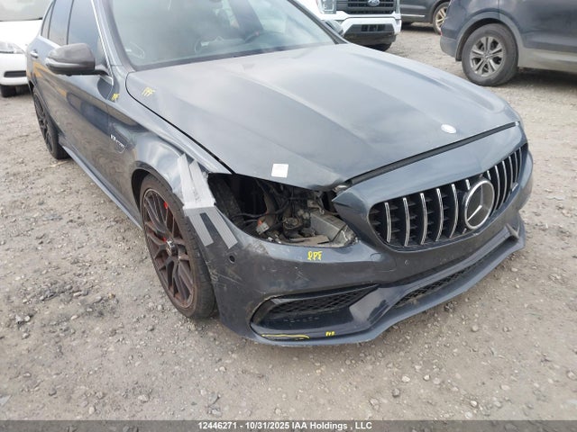55SWF8HB1GU140257 Mercedes-Benz Amg C 63 S