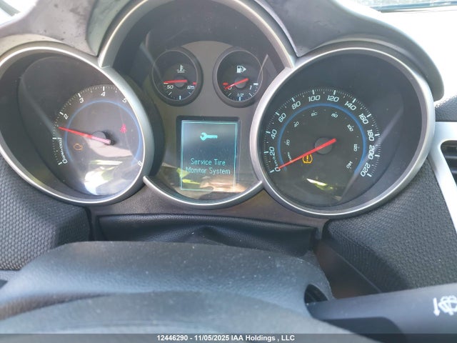 1G1PC5SBXF7151017 Chevrolet Cruze 1lt