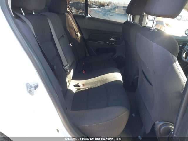 1G1PC5SBXF7151017 Chevrolet Cruze 1lt