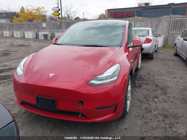 7SAYGDEE6NF508477 Tesla Model Y Long Range
