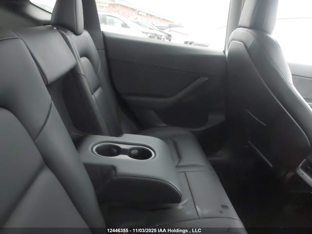 7SAYGDEE6NF508477 Tesla Model Y Long Range