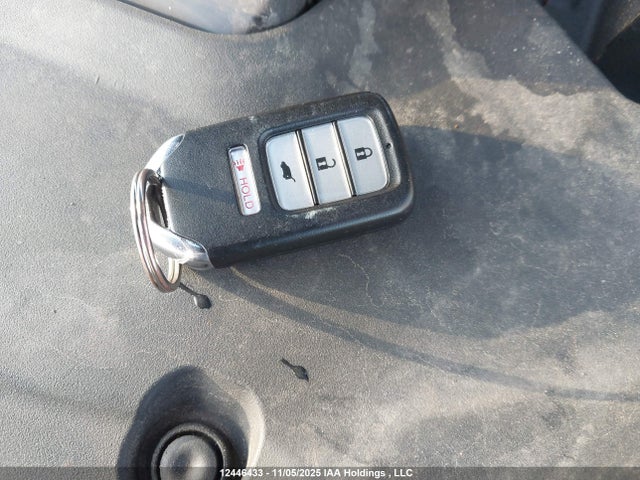 3CZRU6H58GM107877 Honda HR-V EX