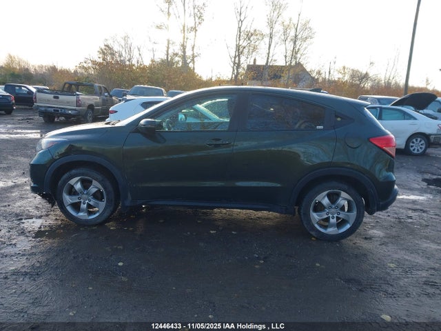 3CZRU6H58GM107877 Honda HR-V EX