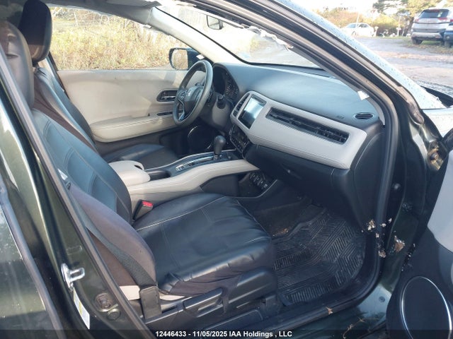 3CZRU6H58GM107877 Honda HR-V EX