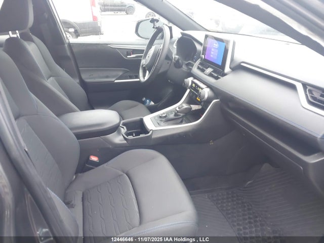 2024 Toyota Rav4 Hybrid Se მანქანა იყიდება აუქციონზე, vin: 2T34WRFV3RW227439, აუქციონის ნომერი: 12446646