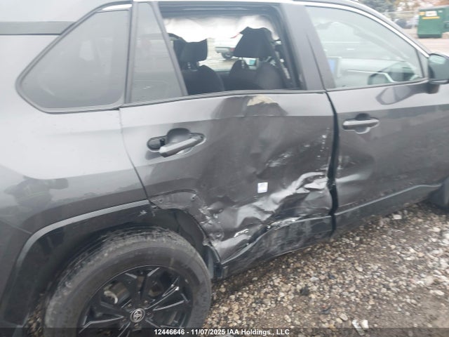 2024 Toyota Rav4 Hybrid Se მანქანა იყიდება აუქციონზე, vin: 2T34WRFV3RW227439, აუქციონის ნომერი: 12446646