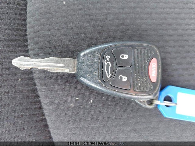 Chrysler 200 2014 1C3CCBAB0EN149779 Image 10