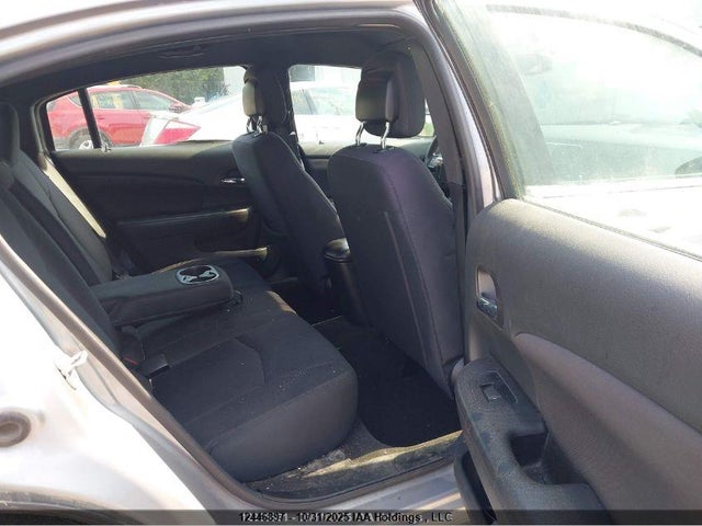 Chrysler 200 2014 1C3CCBAB0EN149779 Image 7