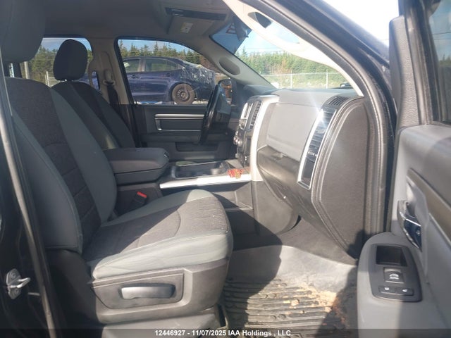 1C6RR7GT7KS724465 RAM 1500 Classic Slt